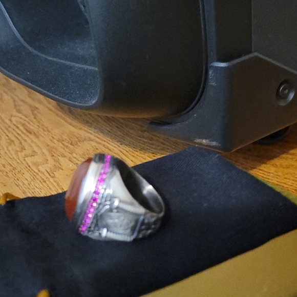 RING - Picture 3 of 4